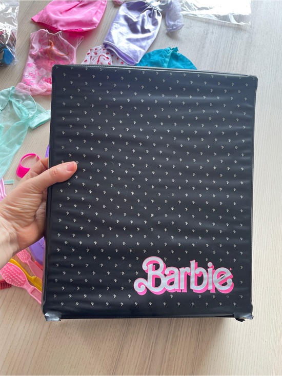 Barbie Other - Vintage Barbie Clothes Bundle (80s–90s) – Great Condition
